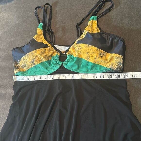 Women’s 2 Piece Jamaican Flag Design Bikini Swimsuit Bathers Size 2XL NEW - Picture 7 of 16